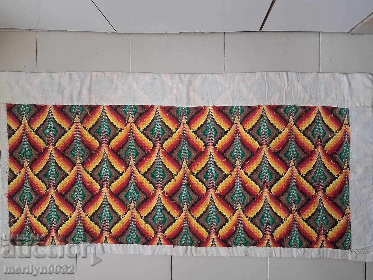 Tapiserie veche pentru panou broderie perete, tablou covor cu preț € 39.23 | 76.73 BGN
