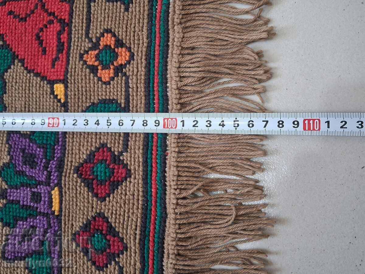 Licitație Covor vechi de perete, broderie bulgărească, panou, covor Licitație Covor vechi de perete, broderie bulgărească, panou, covor