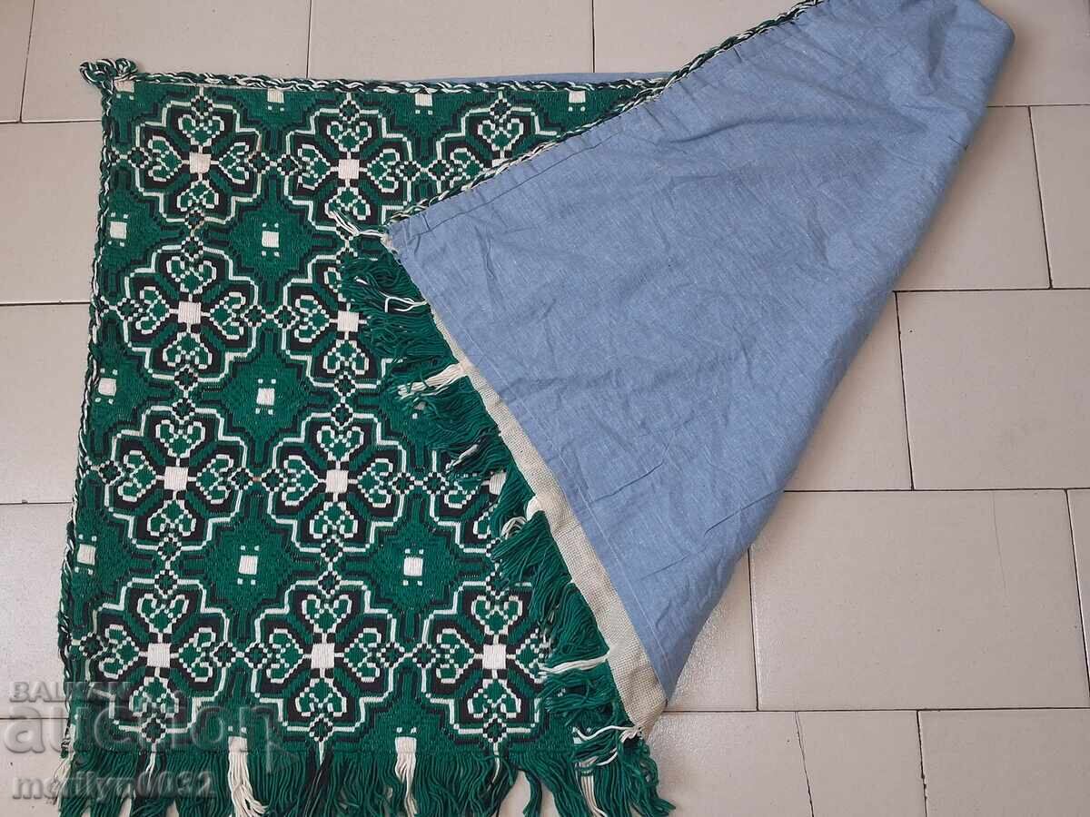 Covor vechi de perete, broderie bulgărească, panou, covor cu preț € 39.23 | 76.73 BGN