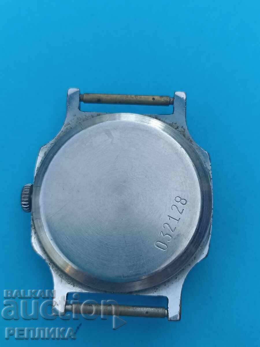 Ceas de colecție Pobeda cu preț € 20.00 | 39.12 BGN Ceas de colecție Pobeda cu preț € 20.00 | 39.12 BGN
