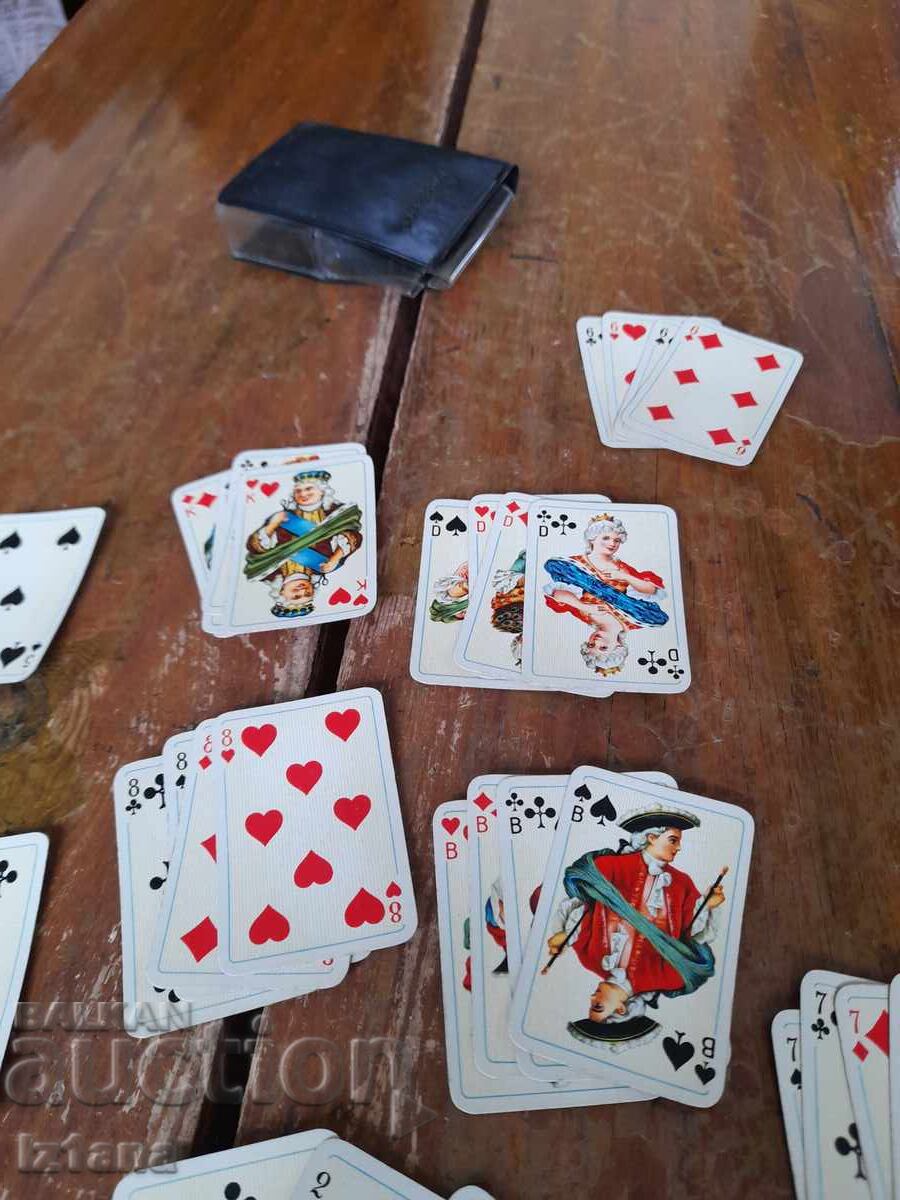 Παράδοση Παιγνιόχαρτο Παλιά Υπομονή