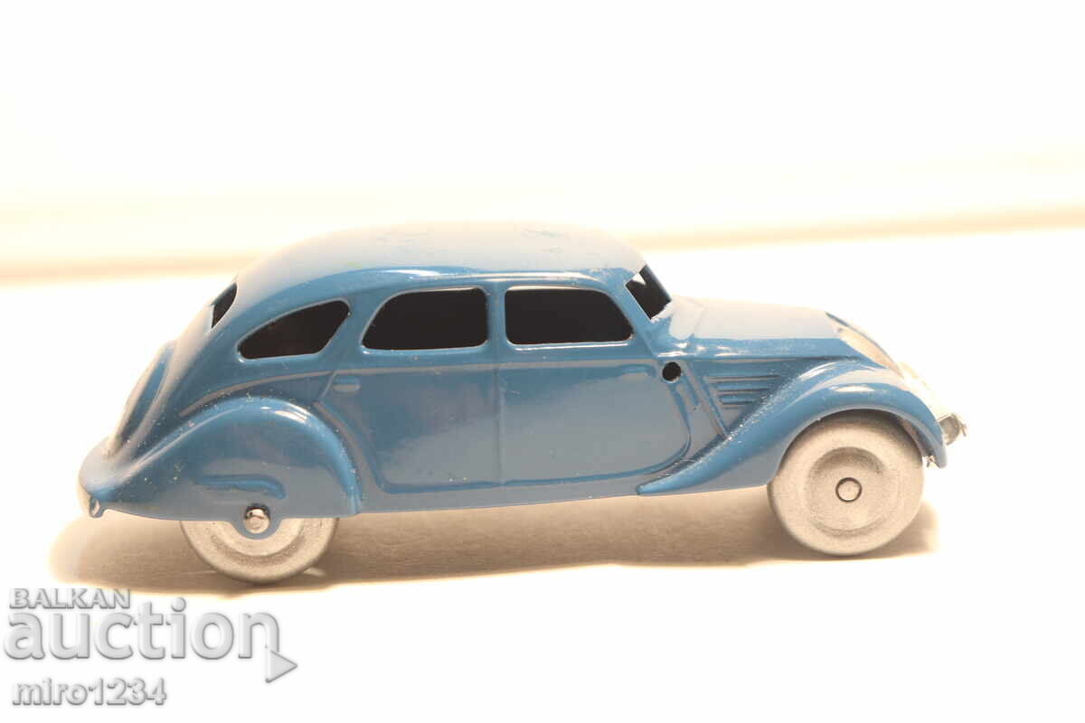 Delivery of DINKY TOYS TRUCK CART MODEL