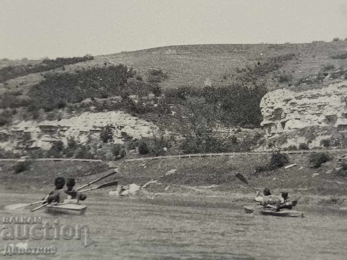 Licitație Yantra 1982