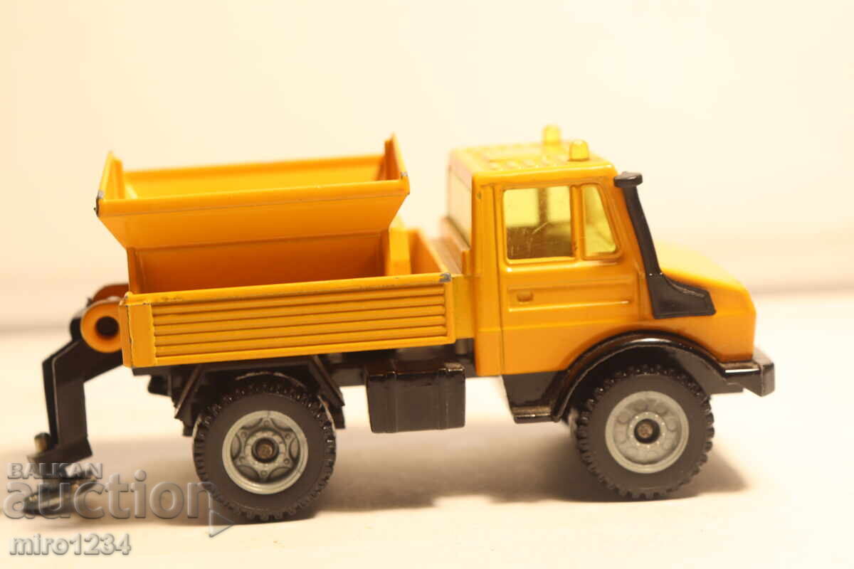 Livrarea 1/50 SIKU MERCEDES BENZ UNIMOG CAMION MAȘINUȚĂ MODEL