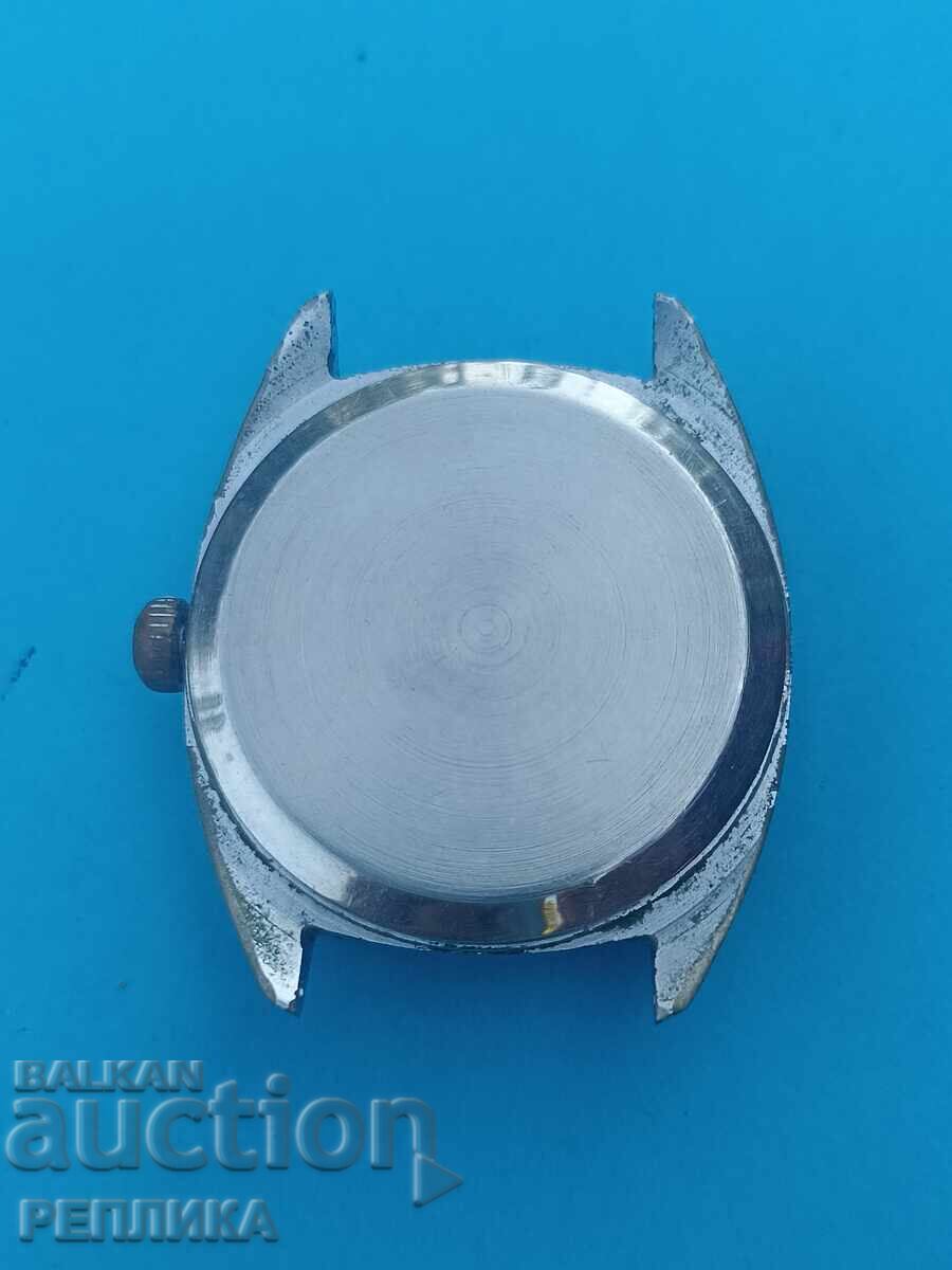 Колекционерски часовник Raketa с цена € 15.00 | 29.34 лв.