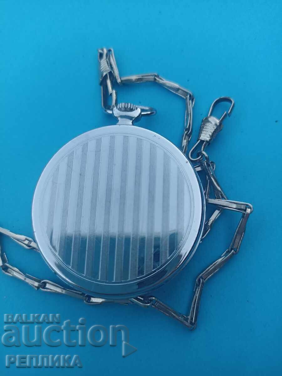 Ceas de buzunar de colecție Molnija cu preț € 30.00 | 58.68 BGN