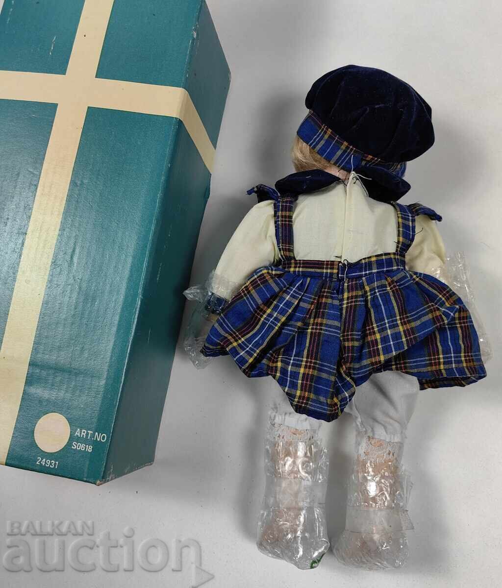 PĂPUȘĂ PORȚELAN CERAMICĂ ? JUCĂRIE PENTRU COPII ÎN CUTIE cu preț € 9.00 | 17.60 BGN