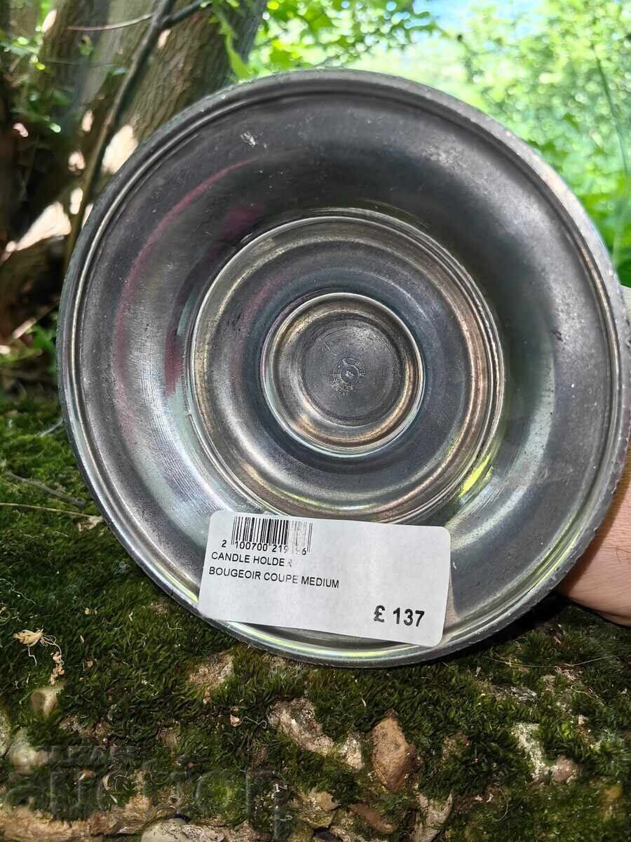 Livrarea SFEȘNIC METALIC MARE EXCELENT PENTRU LUMÂNARE MARE