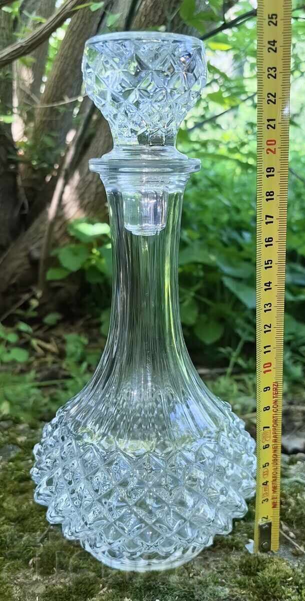 CARAFĂ DIN STICLĂ STICLĂ PENTRU VIN RACHIU CRISTAL EXCELENTĂ SĂNĂTOASĂ cu preț € 7.00 | 13.69 BGN