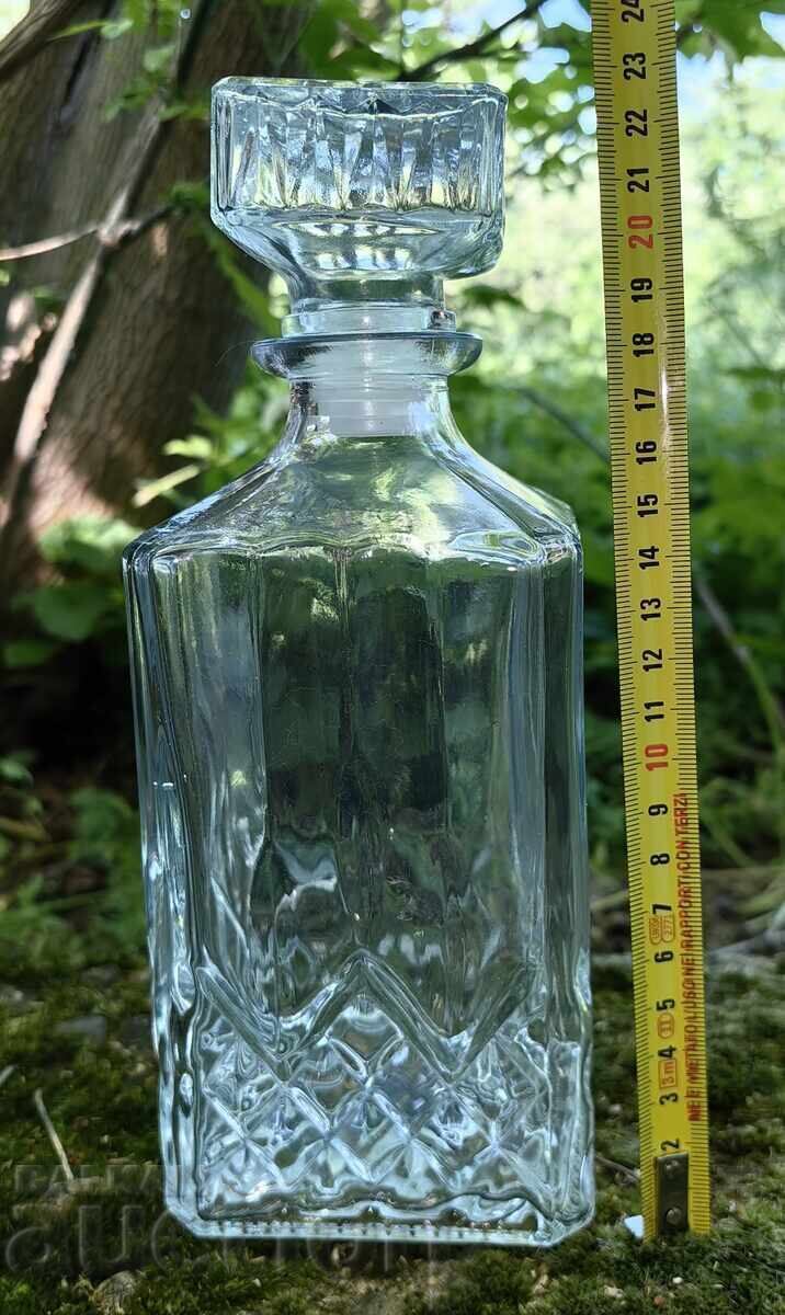 CARAFĂ DIN STICLĂ STICLĂ PENTRU VIN RACHIU CRISTAL EXCELENTĂ SĂNĂTOASĂ cu preț € 7.00 | 13.69 BGN