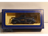 1/50 ?? LLEDO DAYS GONE TOY CAR MODEL