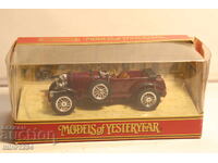 MAȘINUȚĂ JUCĂRIE MATCHBOX BENTLEY 1/43 MODEL RETRO