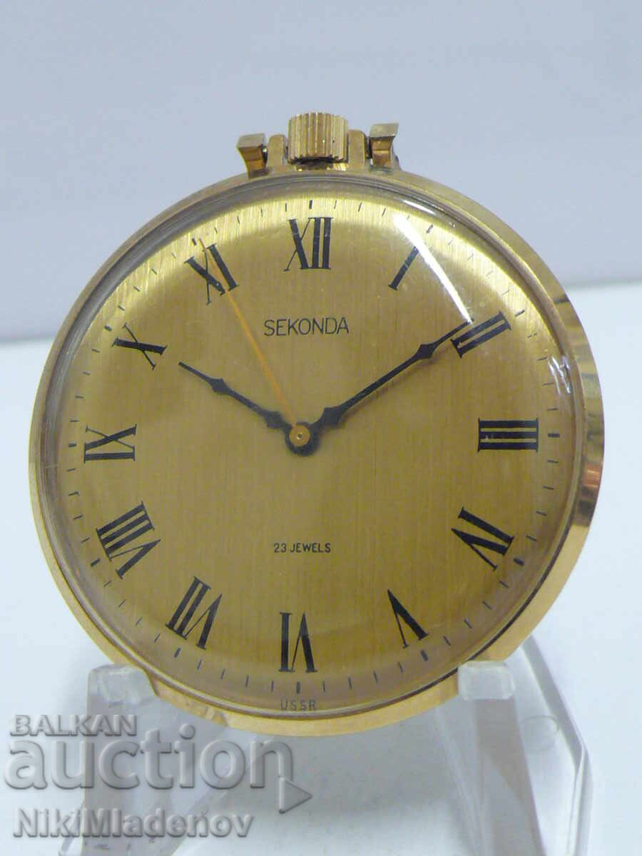 Gold-plated SEKONDA/POLJOT DE LUXE pocket watch, working. BZC Gold-plated SEKONDA/POLJOT DE LUXE pocket watch, working. BZC
