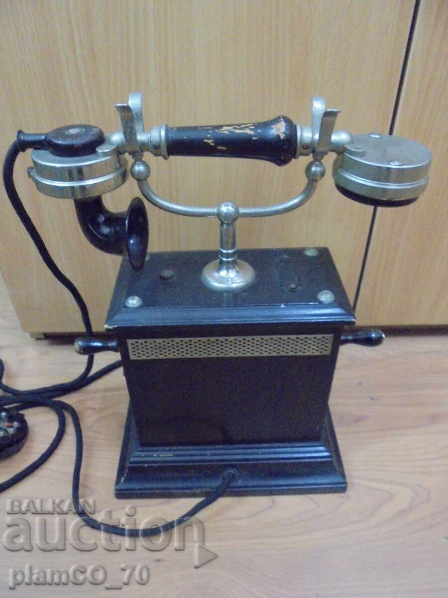 №*8648 Стар шведски телефон с две манивели