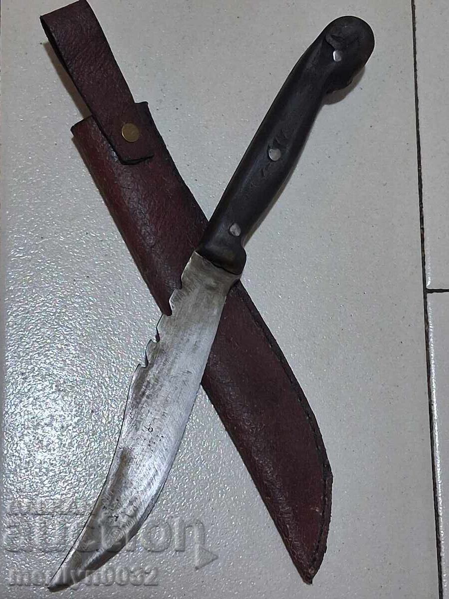 Old knife with sheath, buffalo horn handle with price € 58.79 | 114.98 BGN