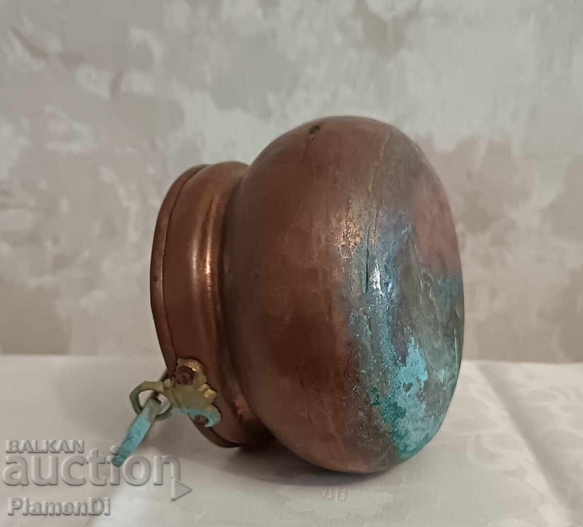 Vechi căldăruș/găletușă din cupru cu mâner decorativ din bronz - 6