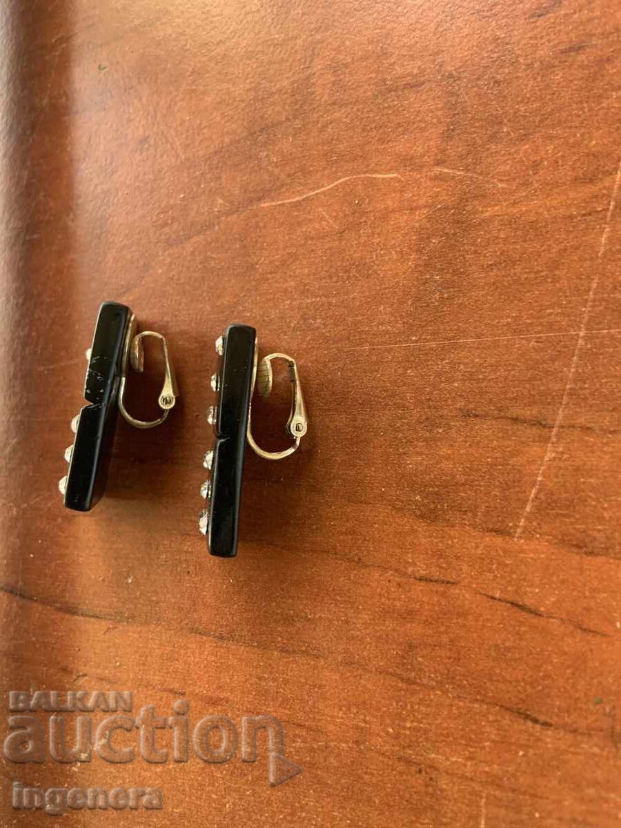 CERCEI CERCEI NOU PIATRĂ LUCRAȚI MANUAL UNICI cu preț € 16.00 | 31.29 BGN