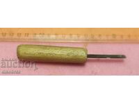 Woodworking chisel - from 1 Euro cent