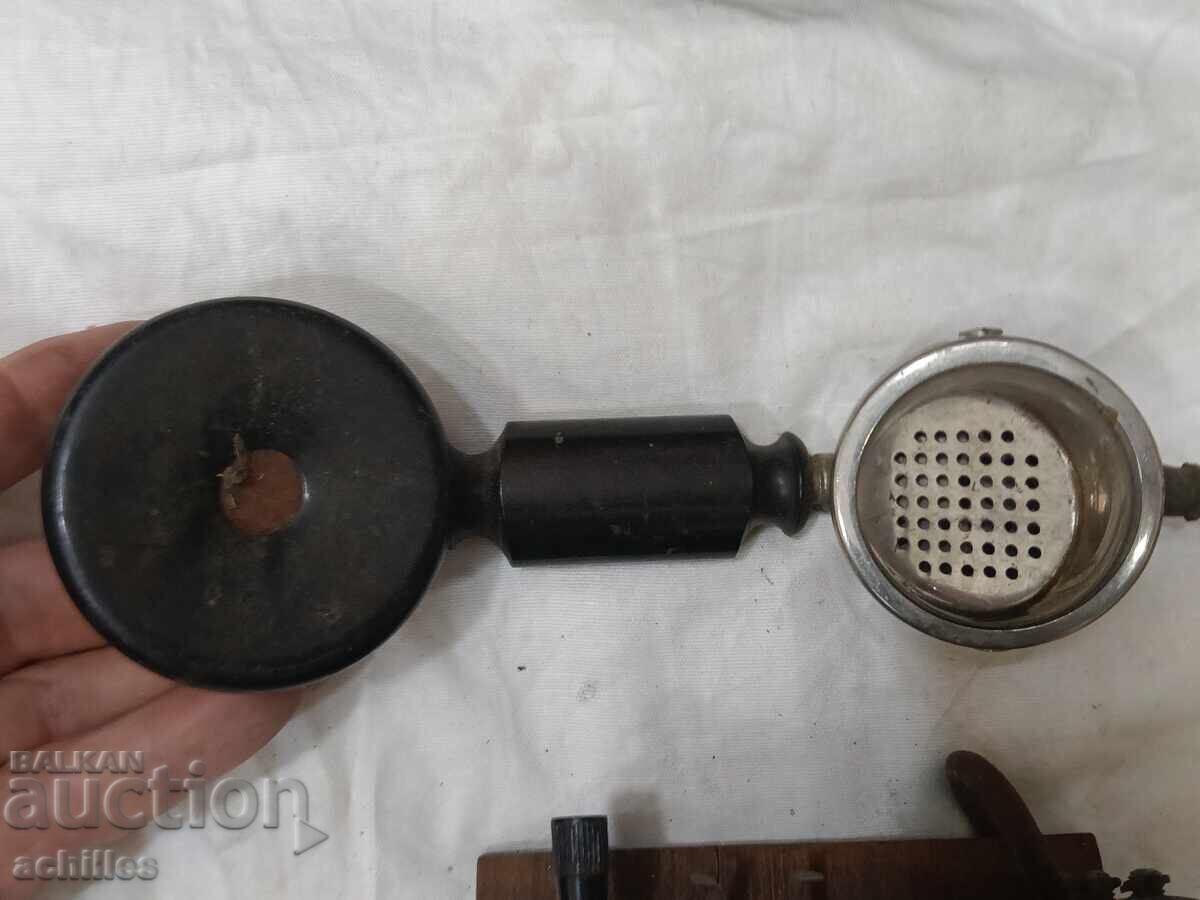 Auction  Old crank telephone without a cover