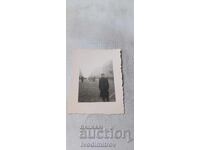 Φωτογραφία Σόφια Νεαρός άνδρας στην πλατεία Αγίας Κυριακής 1942