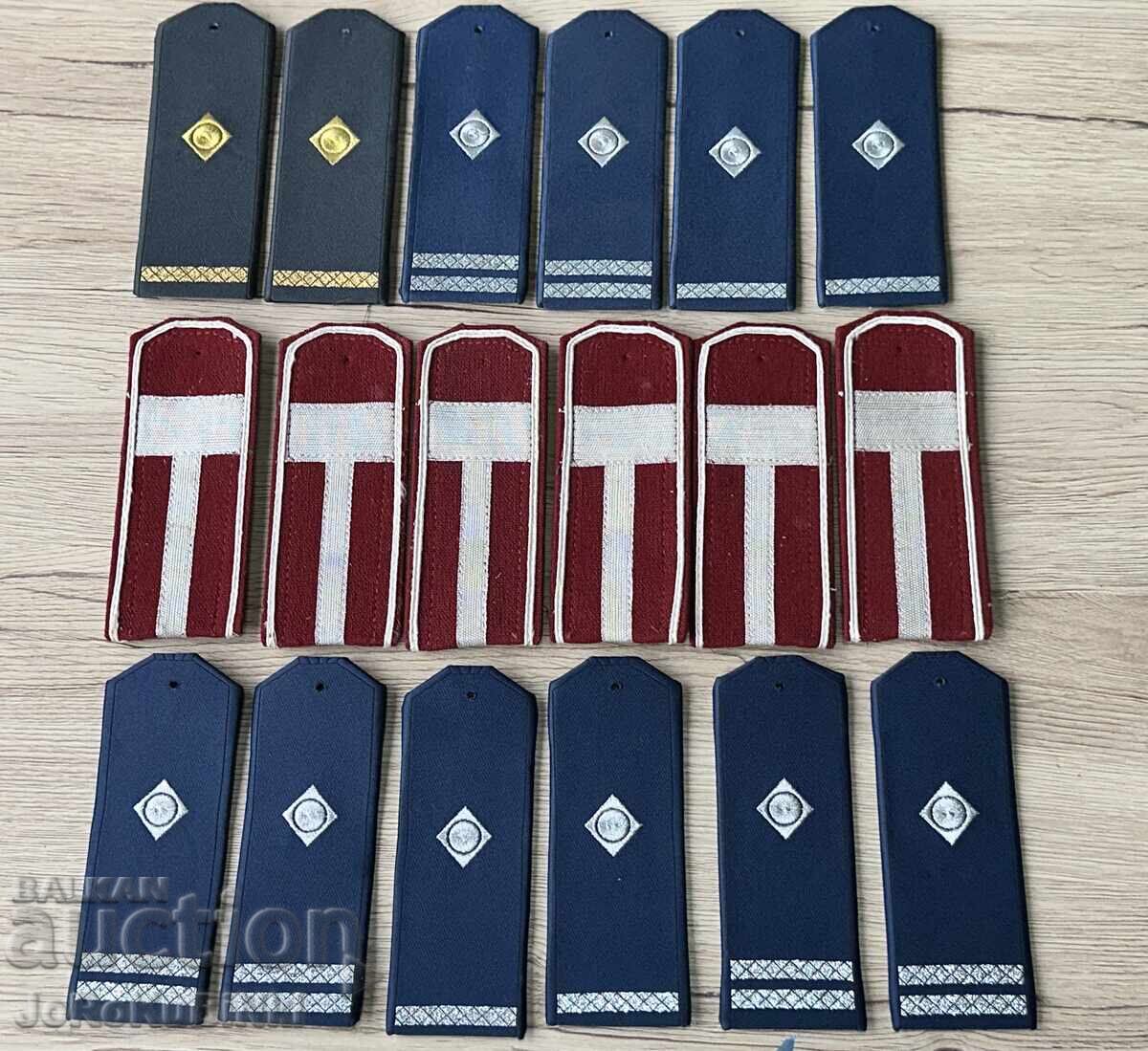 LOT Pagini—9 seturi LOT Pagini—9 seturi