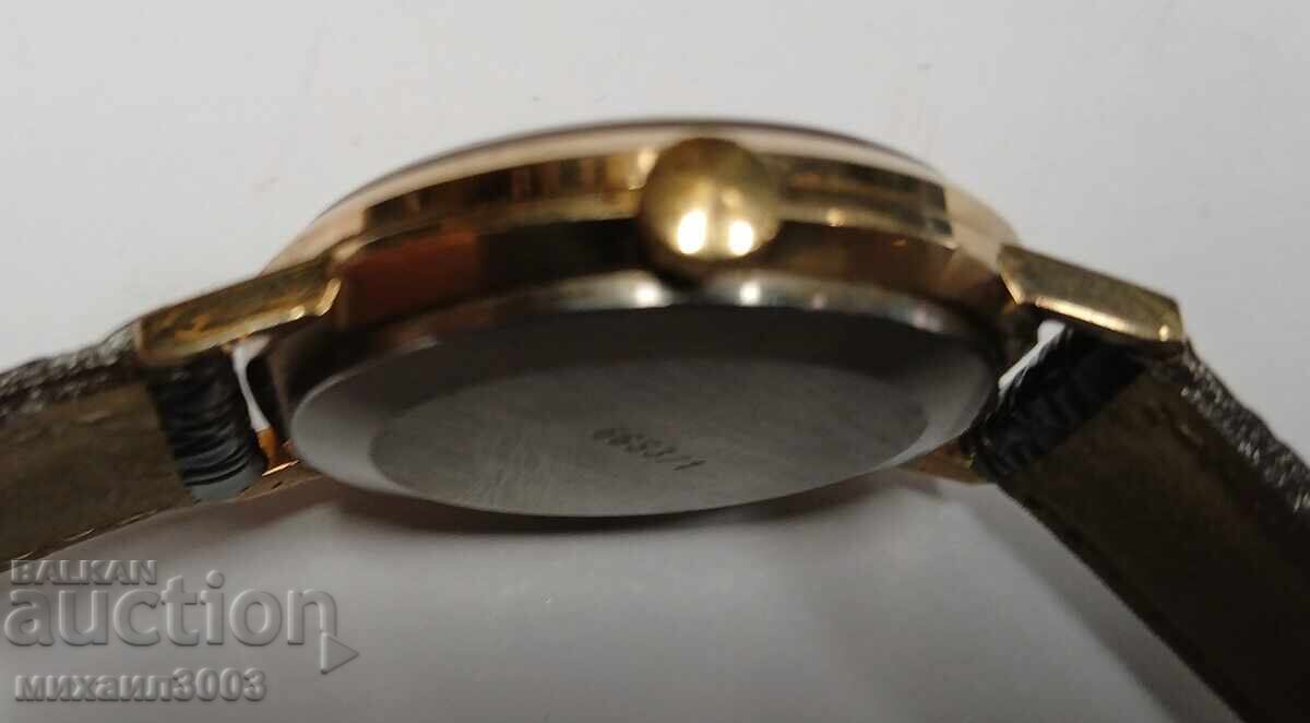 Auction  RUSSIAN GOLD-PLATED MECHANICAL MEN'S WATCH SEKONDA