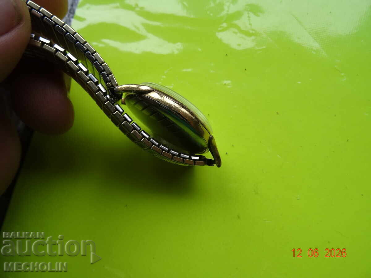 Delivery of COLLECTIBLE WATCH NISUS 17 J