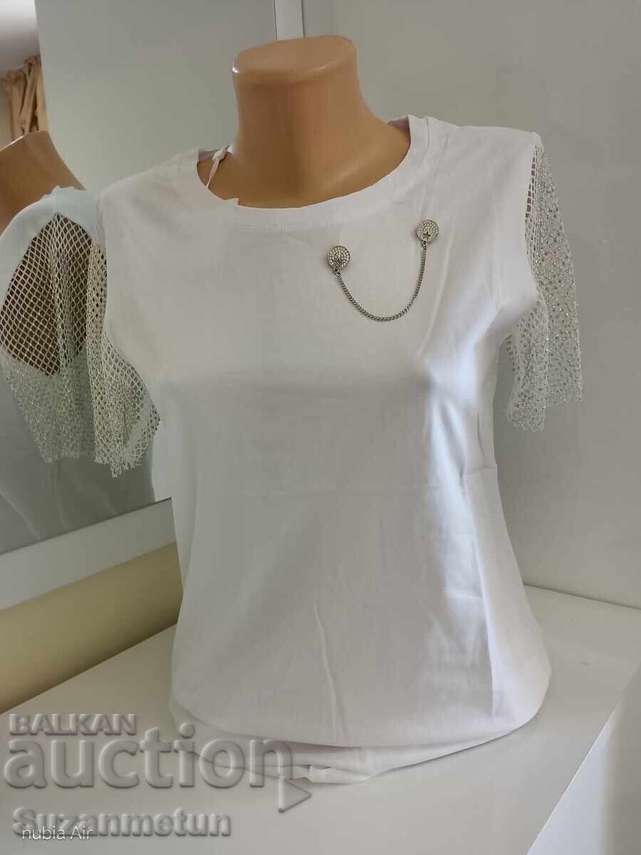 T-shirt with stones T-shirt with stones
