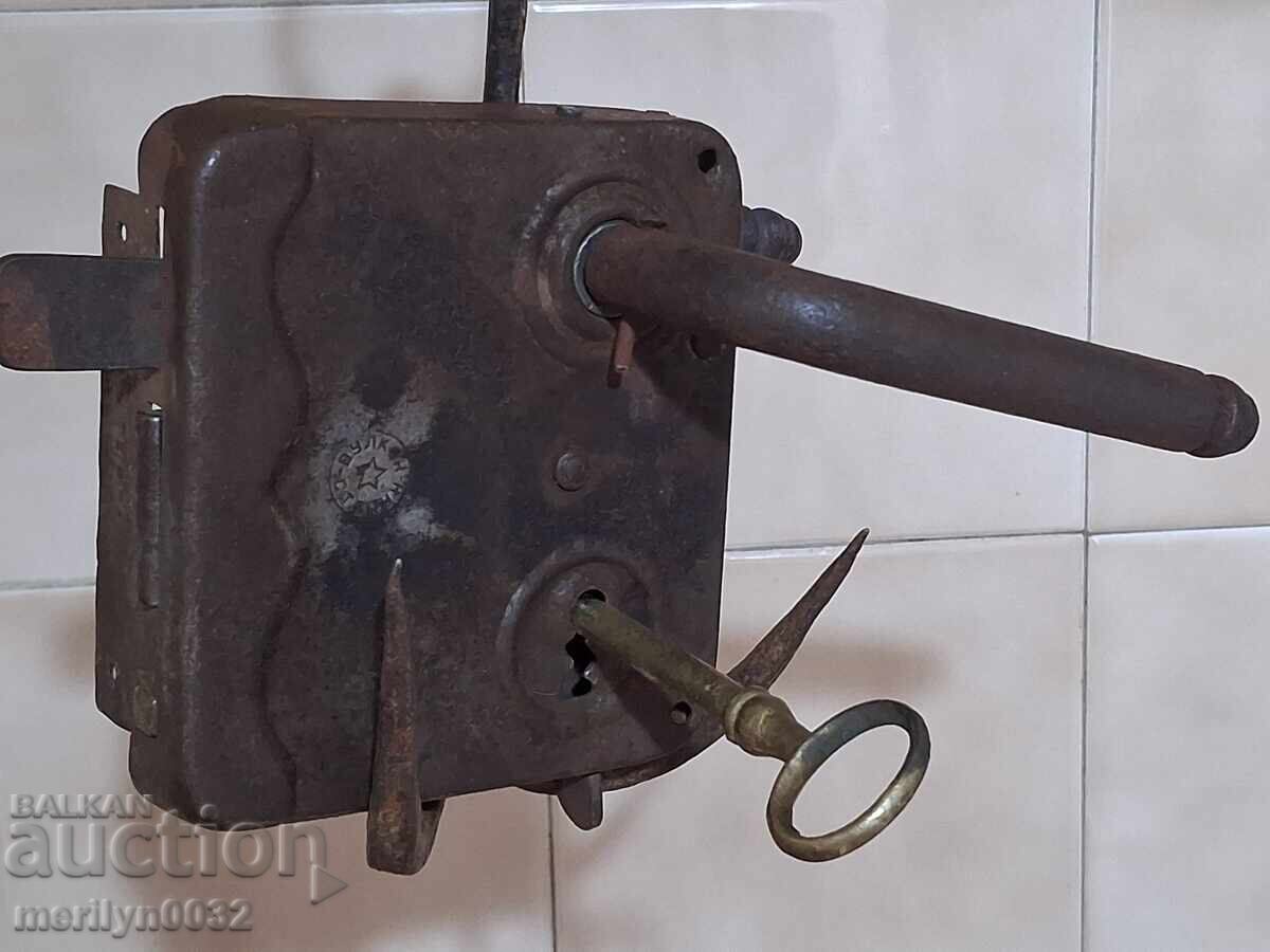 Broască cu cheie Vulcan Stalin, zăvor, mijlocul secolului XX, RPB - 7