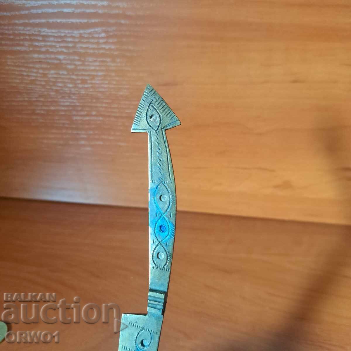 Стар месингов сувенирен нож - 6
