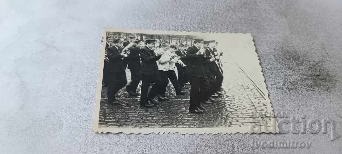 Fotografie Sofia Orchestra școlară la manifestație Fotografie Sofia Orchestra școlară la manifestație