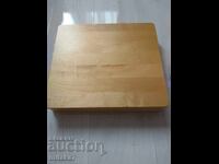 Wooden box