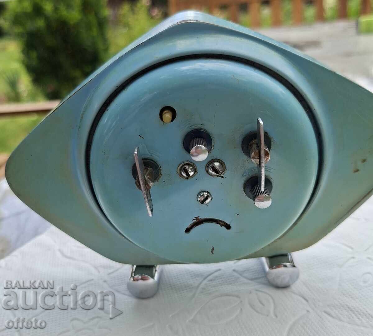 Δημοπρασία ΞΥΠΝΗΤΗΡΙ
