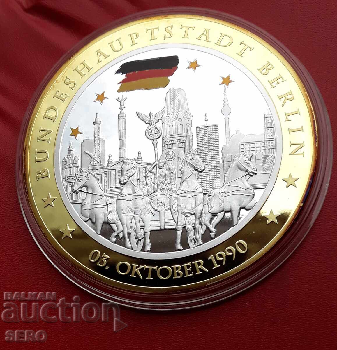 Medal-Germany-GDR-large medal "United Germany" with price € 12.01 | 23.49 BGN