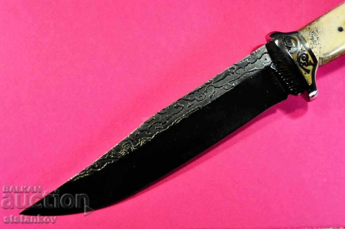 Cuțit de vânătoare masiv, lucrat manual, de Gabrovo cu preț € 111.00 | 217.10 BGN Cuțit de vânătoare masiv, lucrat manual, de Gabrovo cu preț € 111.00 | 217.10 BGN