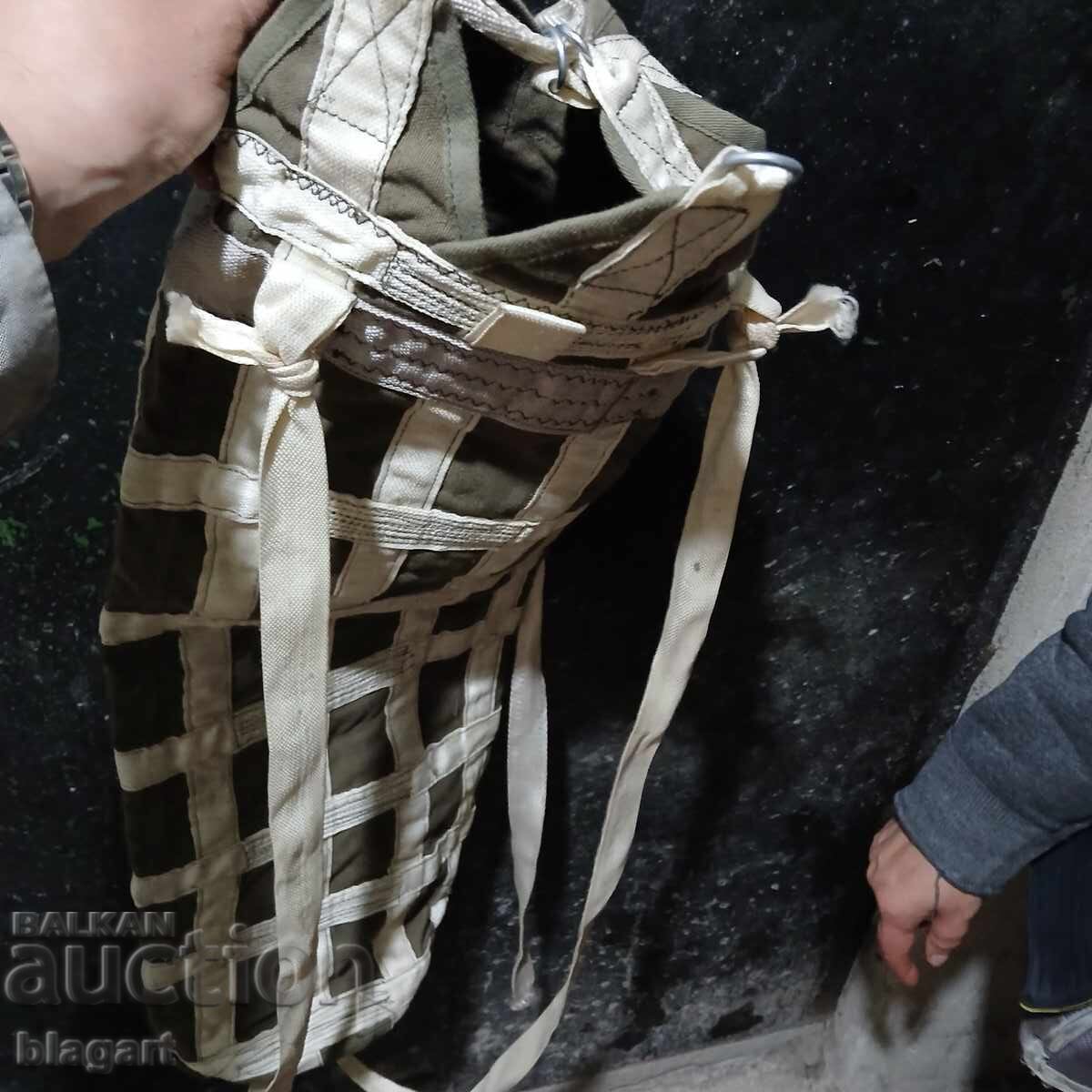 Livrarea Rucsac militar pentru parașută