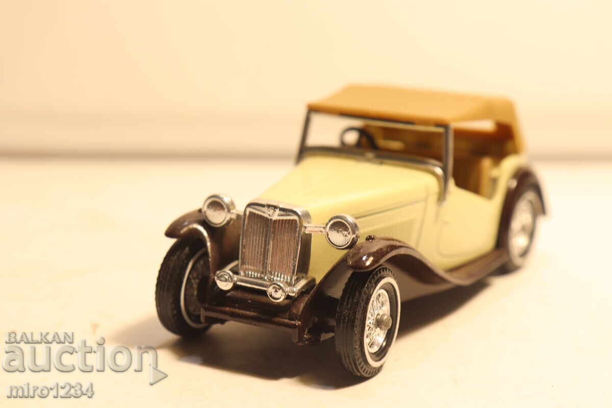 MAȘINUȚĂ JUCĂRIE MATCHBOX 1/43 MODEL RETRO cu preț € 0.01 | 0.02 BGN