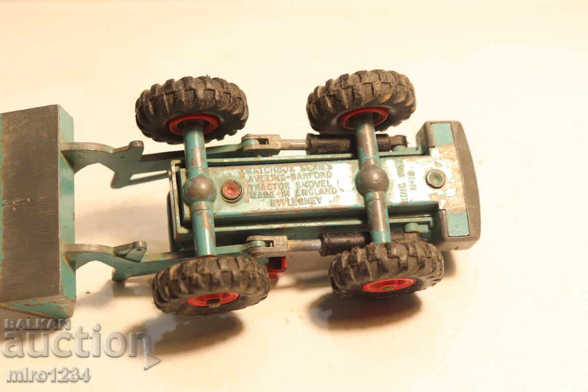 MATCHBOX KING SIZE MAȘINUȚĂ EXCAVATOR BULDOZER CAMION MODEL - 5