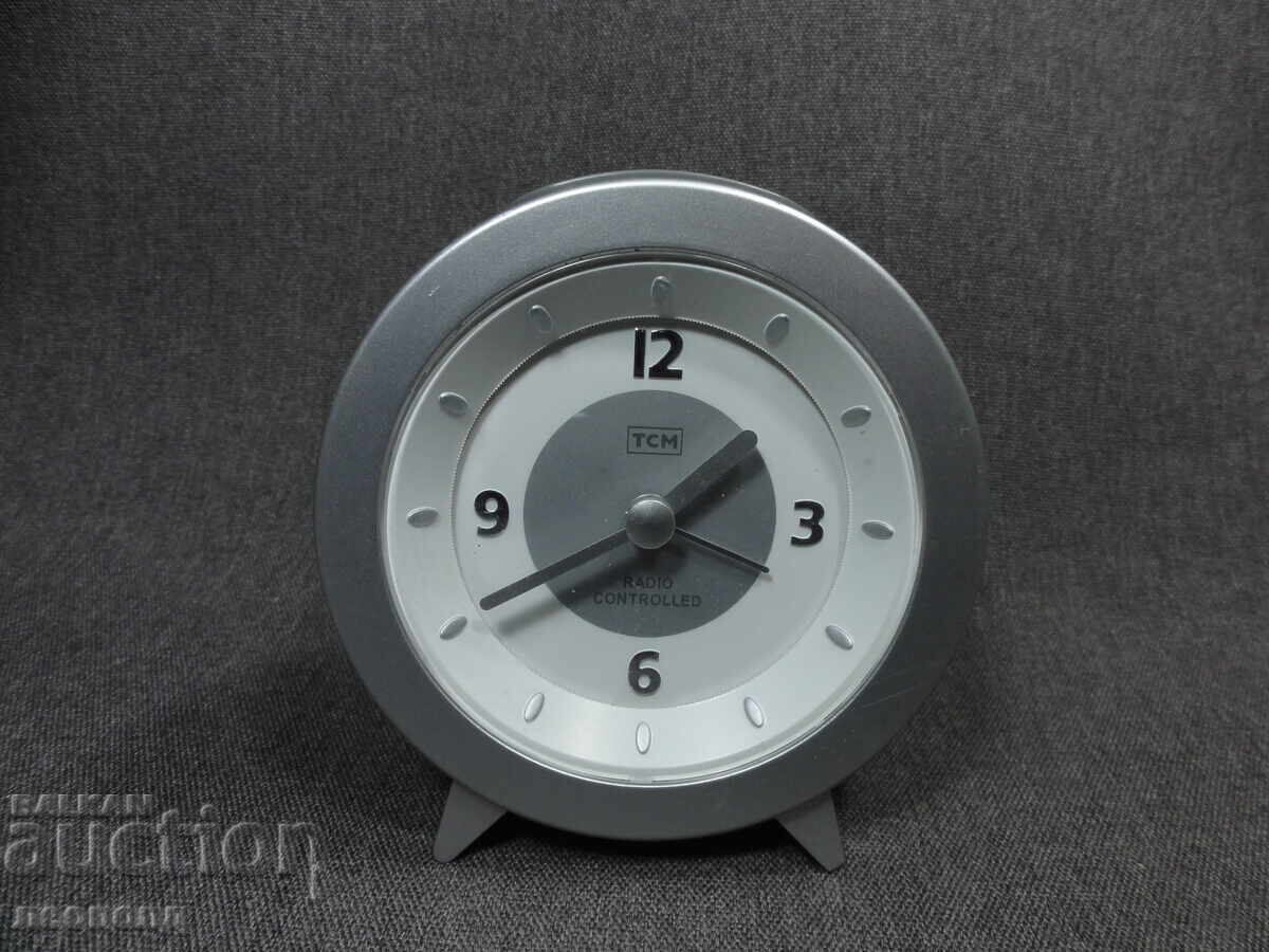 BZC STAR RETRO QUARTZ ALARM CLOCK TCM RADIO CONTROLLED