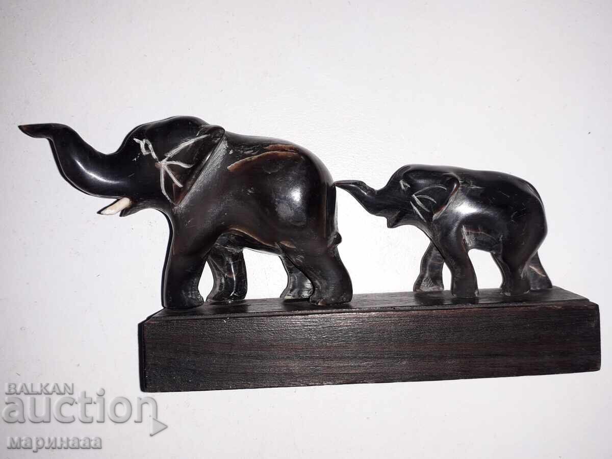 ФИГУРА. РОГ, КОСТ И АБАНОС с цена € 8.00 | 15.65 лв. ФИГУРА. РОГ, КОСТ И АБАНОС с цена € 8.00 | 15.65 лв.
