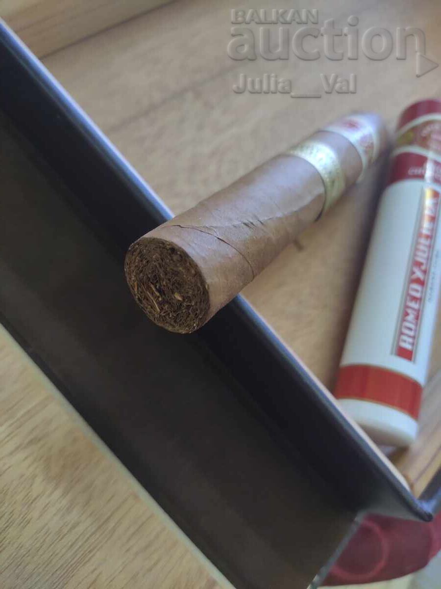 Trabuc - Romeo Y Julieta - BZC cu preț € 14.00 | 27.38 BGN