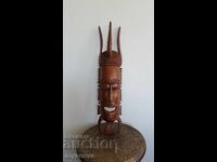Mască africană, sculptură lucrată manual