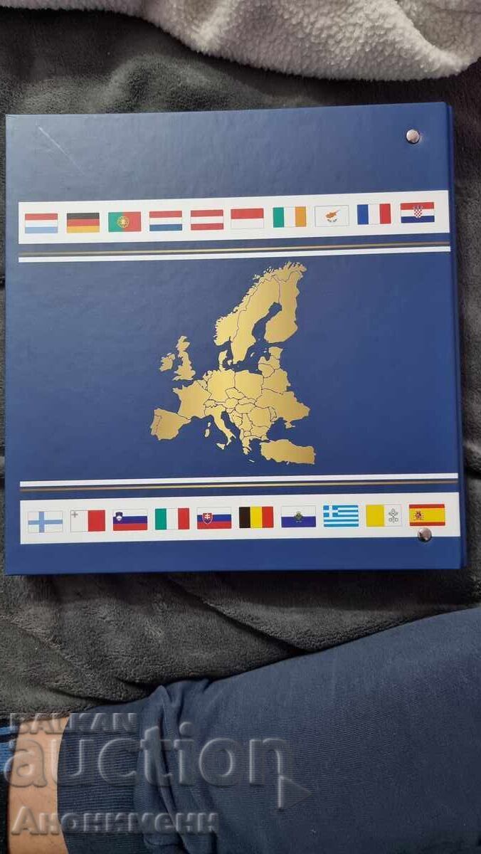 Euro coin album, binder, album for euro coins 21 countries with price € 28.00 | 54.76 BGN