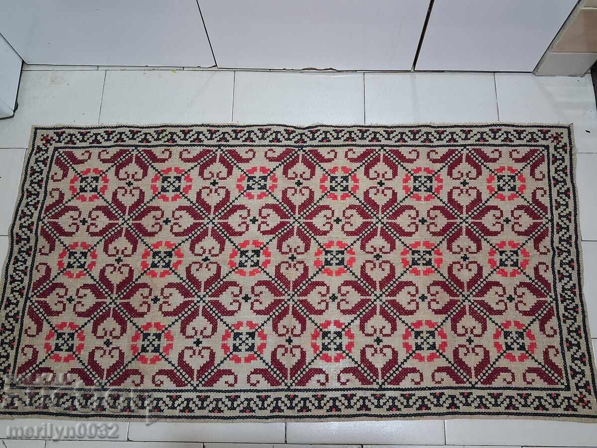 Covor vechi de perete, broderie bulgărească, panou, covor Covor vechi de perete, broderie bulgărească, panou, covor