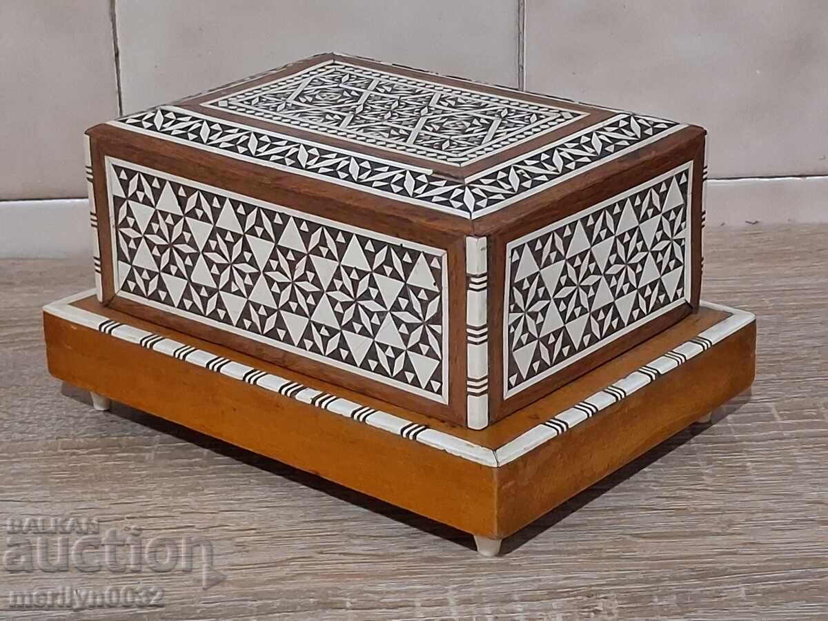 Cutie veche de țigări, tabacheră, portțigaret