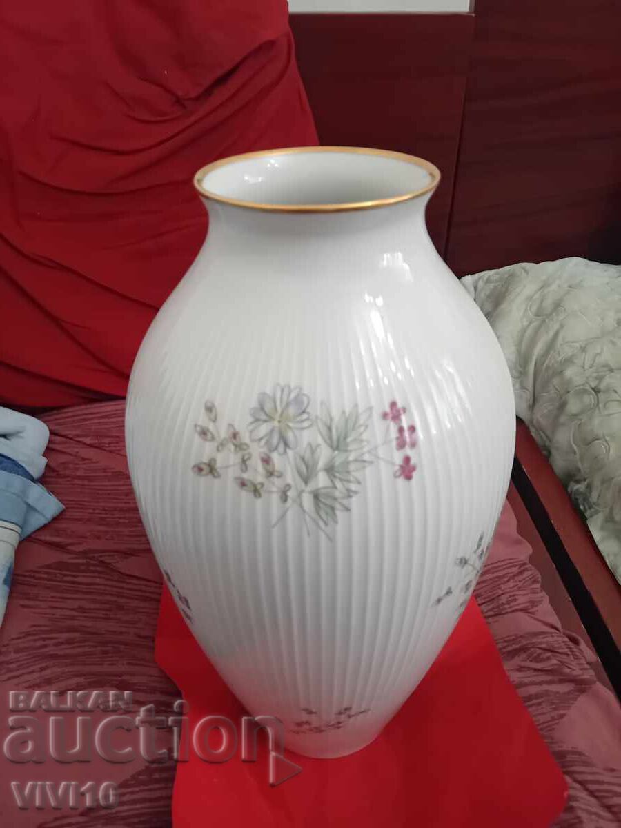 Αντίκα βάζο, Rosenthal, 31εκ με τιμή € 50.00 | 97.79 BGN