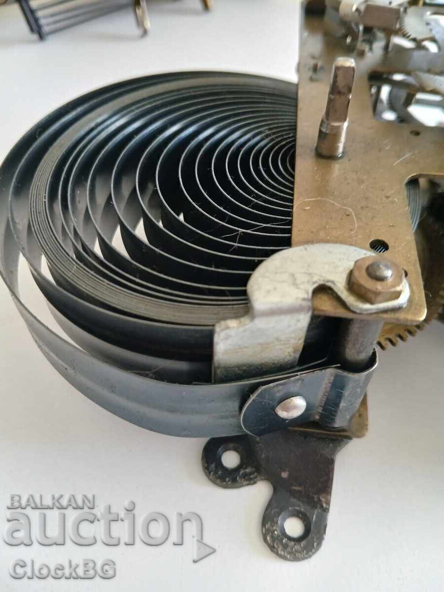 Аукцион antique German clock movement