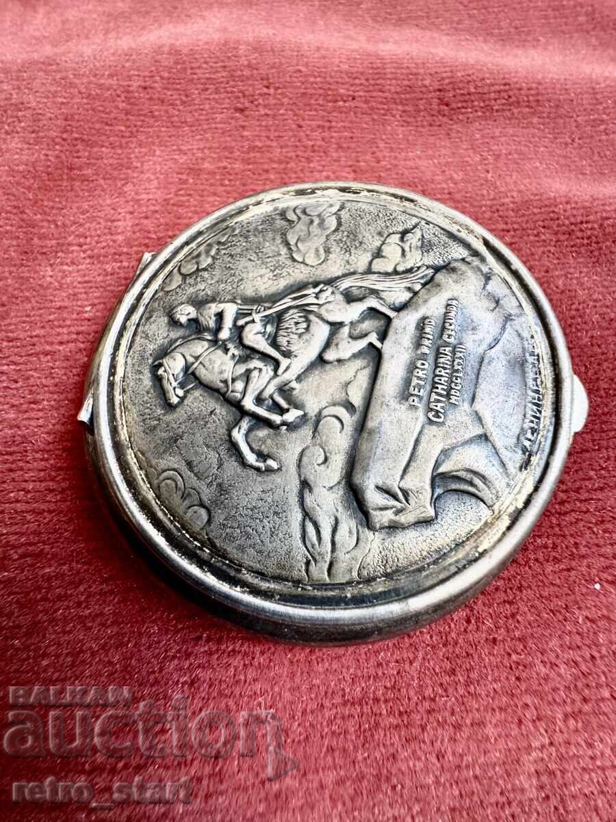 Pudrieră sovietică din argint cu oglindă, titlu 875 - 5