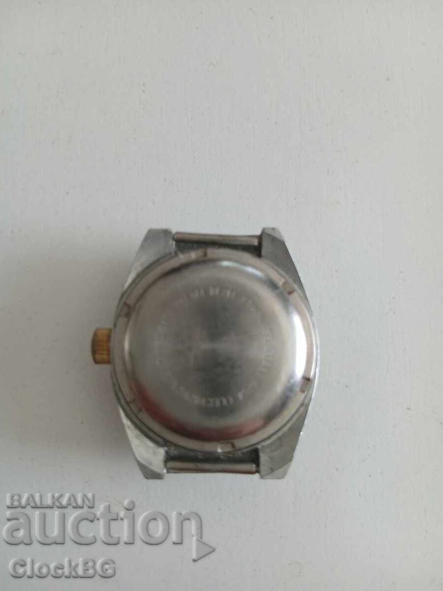 Ceas automat vintage Asenson Day-Date cu preț € 1.00 | 1.96 BGN