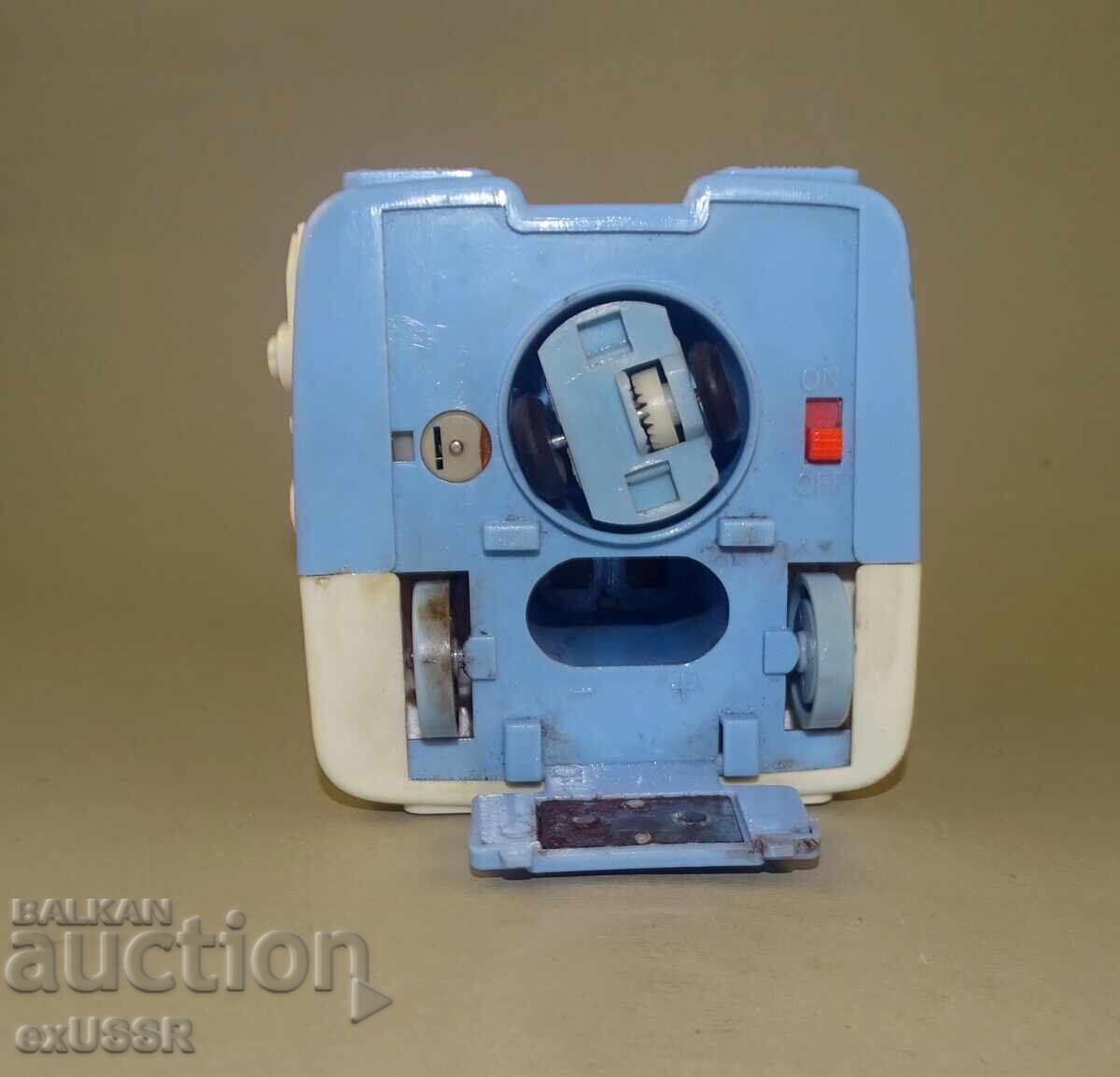 Jucărie robot veche Taiwan anii '80 - 7 Jucărie robot veche Taiwan anii '80 - 7